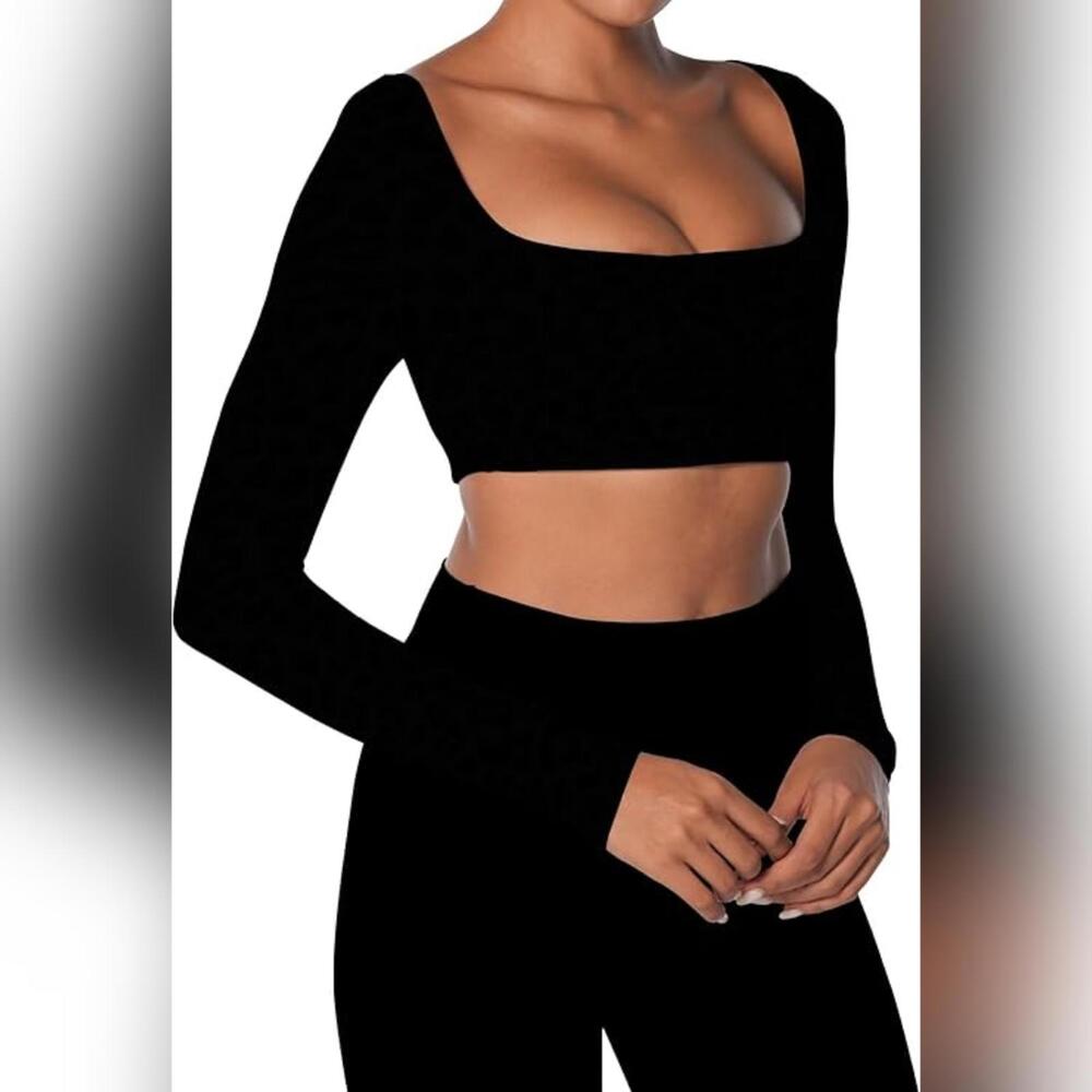 NWT Sunzel Long Sleeve Square Neck Crop Top w Built In Bra Yoga Gym Top, Small